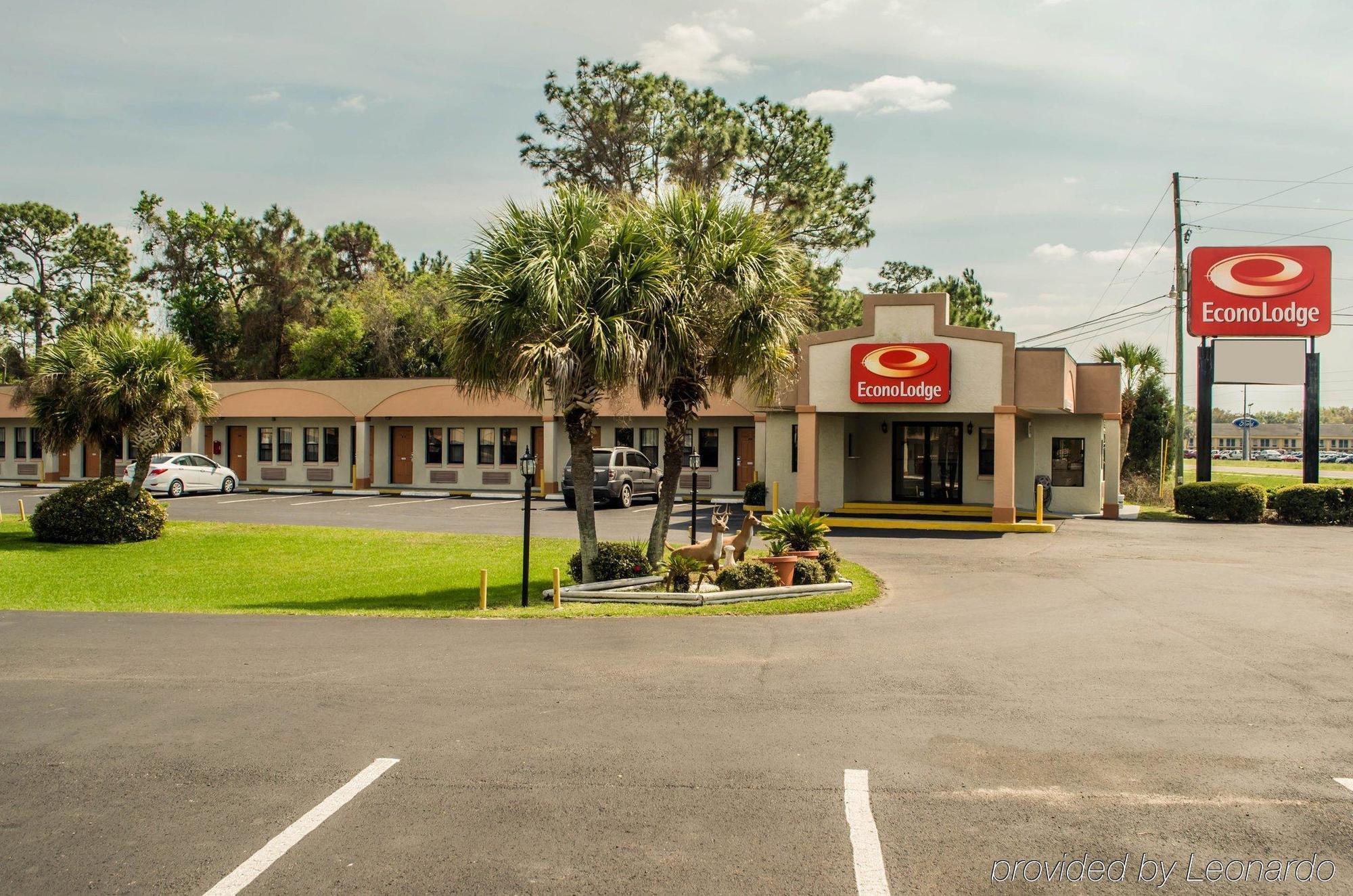 Econo Lodge Кристъл Ривър Екстериор снимка
